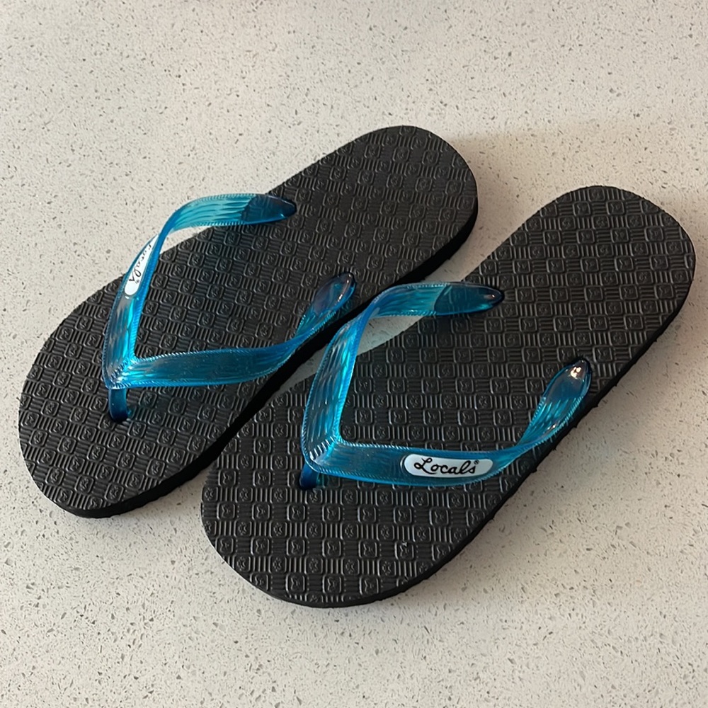 Locals Hawaiian Flip Flops Sandals Slippahs Teal Turquoise Blue Black 5.5 5 cute